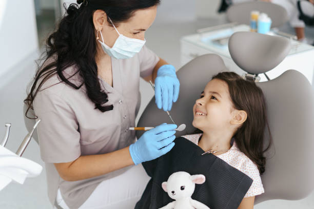 Best Pediatric Emergency Dentist in Village Green, NY